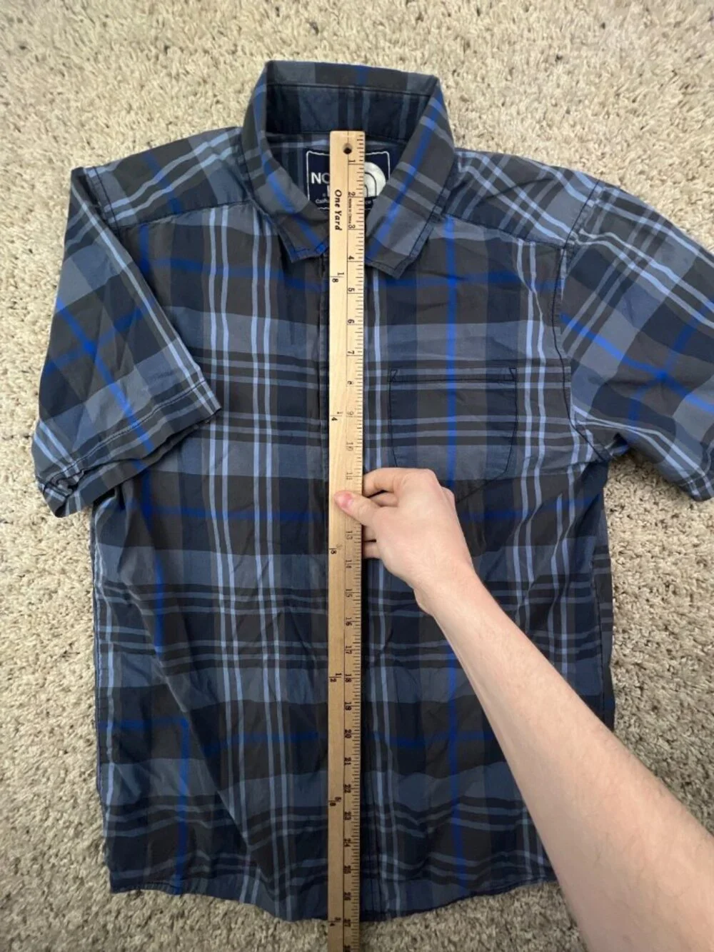 North Face Shirt Mens Short Sleeve Button Up Blue Gray Plaid Size Small Smol